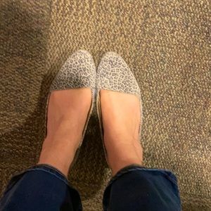 Lucky brand size 9 leopard flats
